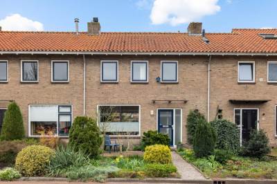 Woning Prinses Beatrixstraat 22 Waarder