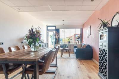 Woning Noordeinde 189C3 Roelofarendsveen