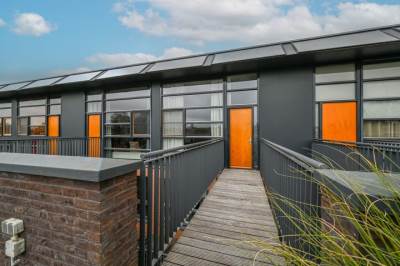 Woning Burgemeester de Voogtlaan 128 Wilnis