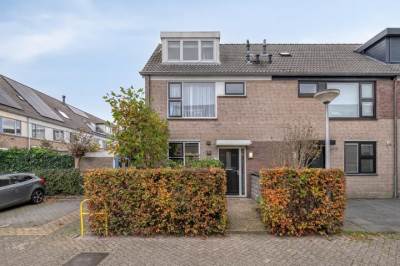 Woning Anna Bijnsstraat 12 Lisse