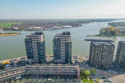 Woning Drierivierenlaan 351 Ridderkerk