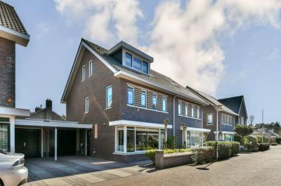 Woning Professor Zeemanstraat 49 Zandvoort