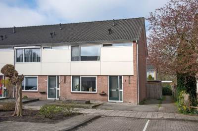 Woning Ribesstraat 11 Borne