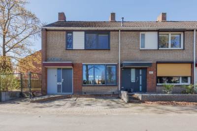 Woning Burg van Leentstraat 68 Grubbenvorst