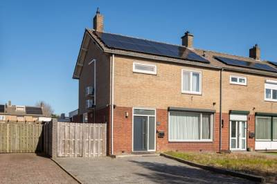 Woning Margrietlaan 11 Posterholt