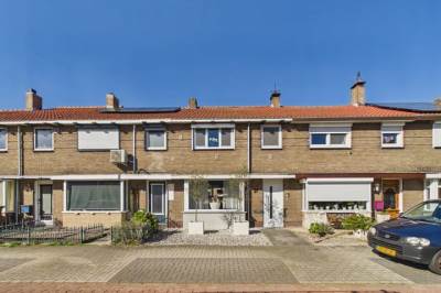 Woning Juliana van Stolbergstraat 27 Terneuzen