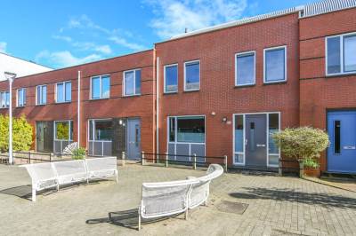 Woning Rheezerveld 13 Nieuw-Vennep
