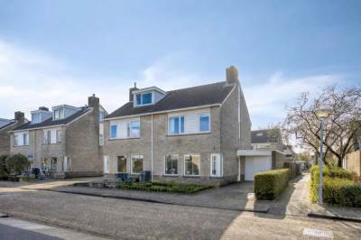 Woning Toon Slurinkhof 32 Kampen