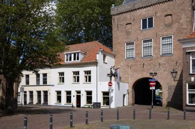 Woning Voorstraat 1 Kampen