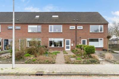 Woning Sixmastins 4 Stiens