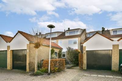 Woning Knorrenburg 9 Sassenheim