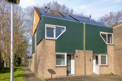 Woning August Vördingstraat 69 Hengelo (OV)