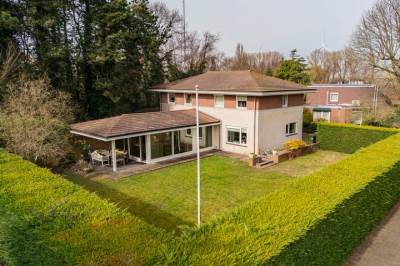 Woning Minister van Houtenlaan 26 Velsen-Zuid