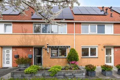 Woning Adrienne Solserstraat 12 Almere