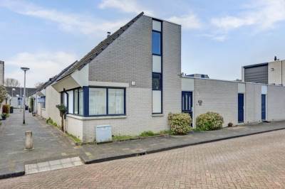 Woning Neckarstraat 10 Spijkenisse