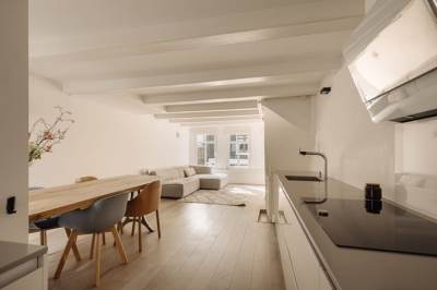 Woning Eerste Bloemdwarsstraat 9H Amsterdam