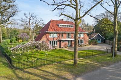 Woning Regentesselaan 4 Hilversum