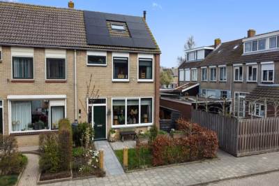 Woning van Almondestraat 8 Goudswaard