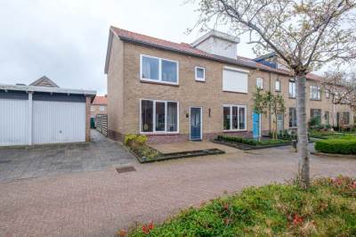 Woning Emmalaan 10 Genemuiden