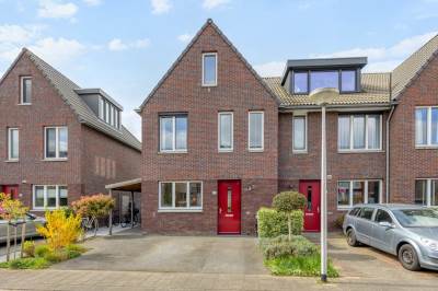 Woning Van der Maareltuinen 11 Delft