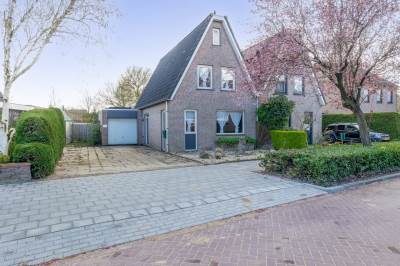 Woning Oesterzwam 11 Standdaarbuiten