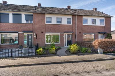 Woning Koninginnelaan 17 Rossum (GE)