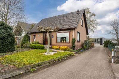 Woning Burgemeester Smitweg 42 Hazerswoude-Dorp