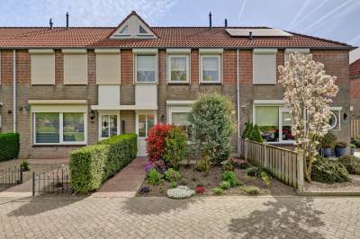 Woning Hubertus Schreudershof 16 Veen
