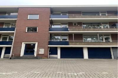 Garage Azuurweg 260 Tilburg