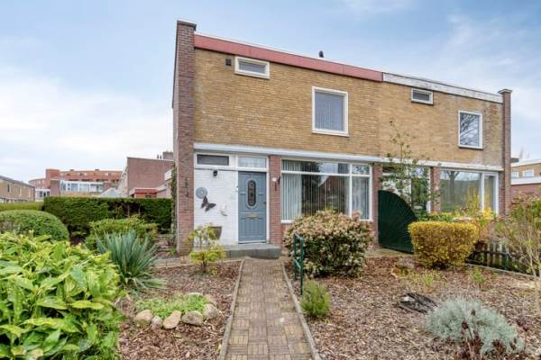 Woning Bilderdijklaan 68 Hoogezand