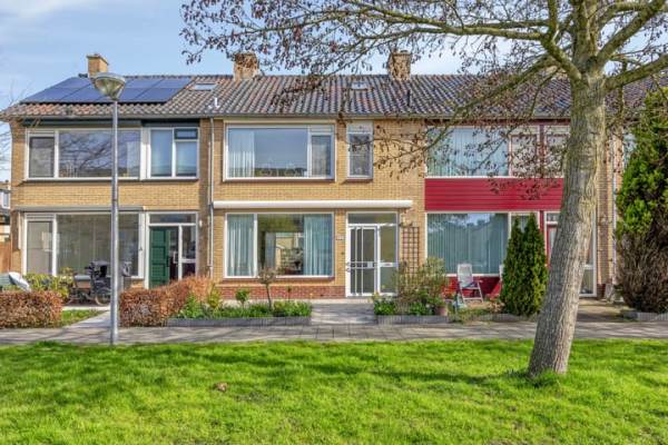 Woning Populierenhof 75 Bodegraven