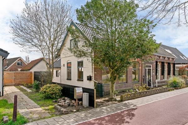 Woning Rijksweg 132B Limmen
