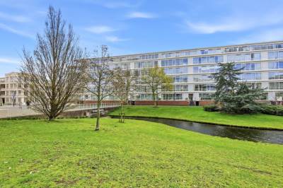 Woning Burgemeester De Monchyplein 54 Den Haag