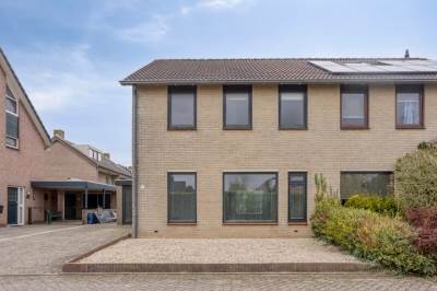 Woning Zesakkerlaan 30 Overasselt