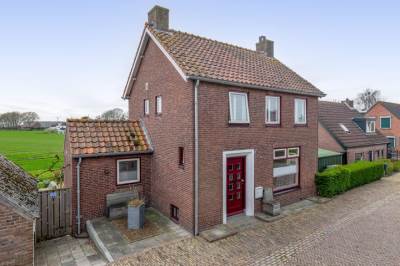 Woning Zuiddijk 74 Langeweg