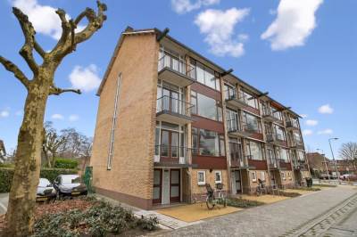 Woning Oranjeplantsoen 8 Diemen