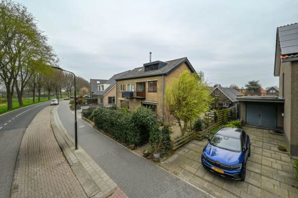 Woning Burgemeester Padmosweg 56 Wilnis