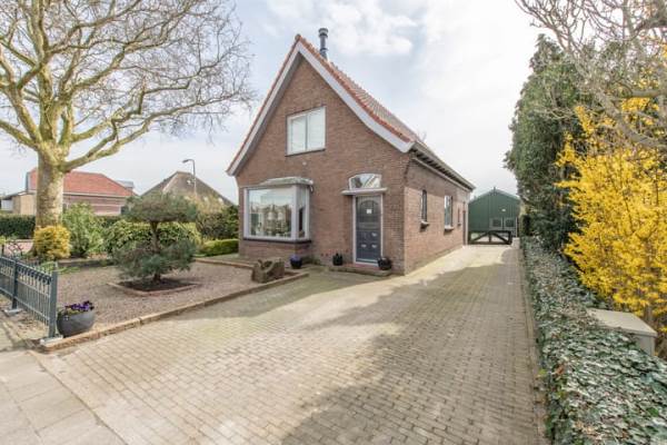 Woning Westeinde 245 Berkhout