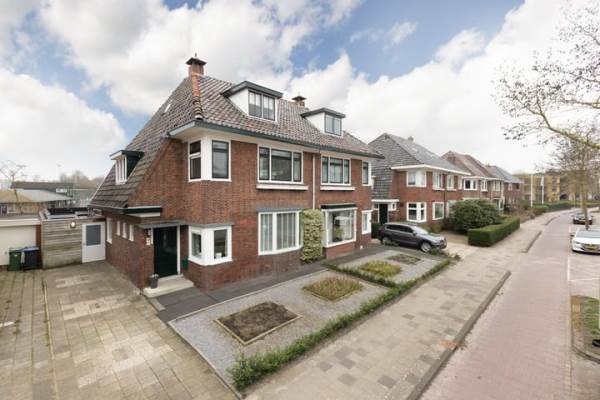 Woning Leeuwarderweg 48 Sneek
