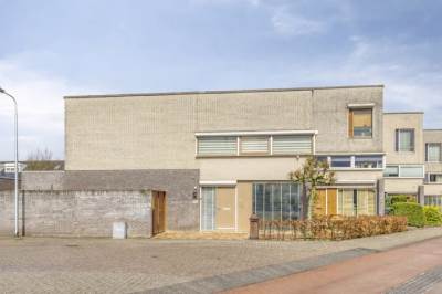 Woning Meedhuizenstraat 1 Tilburg