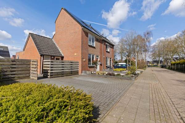 Woning Tonnistil 23 Wagenborgen