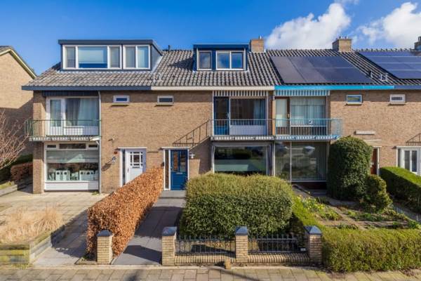 Woning Nassaustraat 15 Lisse
