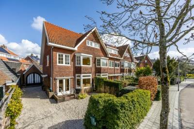 Woning Ign. Bispincklaan 9 Bloemendaal