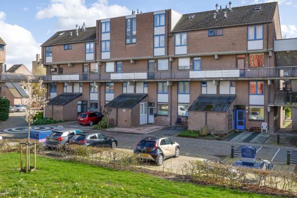 Woning C. van Boshuizenstraat 58 Spijkenisse