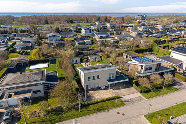 Woning Eaglelaan 100 Lelystad