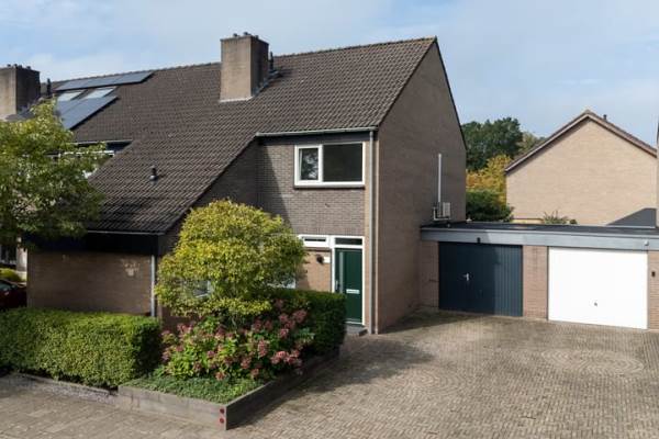 Woning Vuurdoornstraat 266 Vaassen
