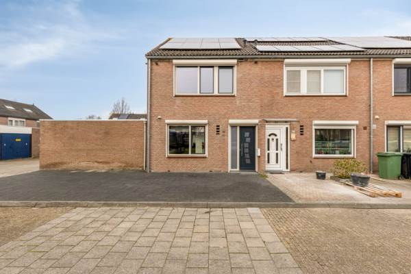 Woning Heliotroopdijk 27 Roosendaal