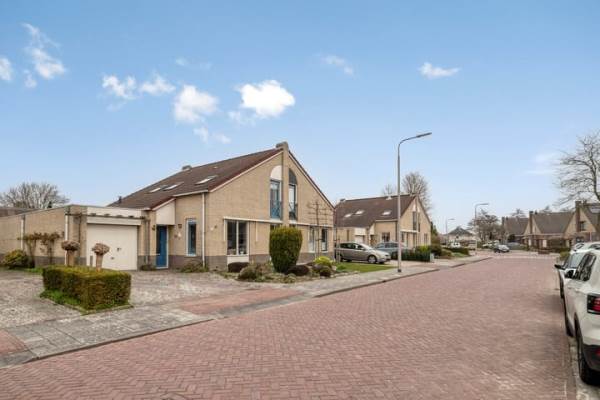 Woning Baronielaan 14 Emmeloord