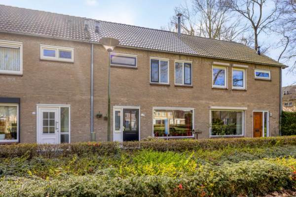 Woning Van Lennephof 36 Oss