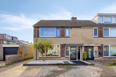 Woning Ampèrestraat 1 Oosterhout (NB)